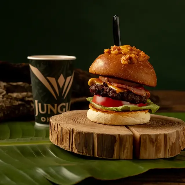THE WILD ビーフバーガー 1